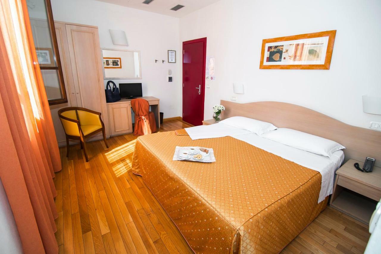 Hotel La Colonna Siena Exteriér fotografie